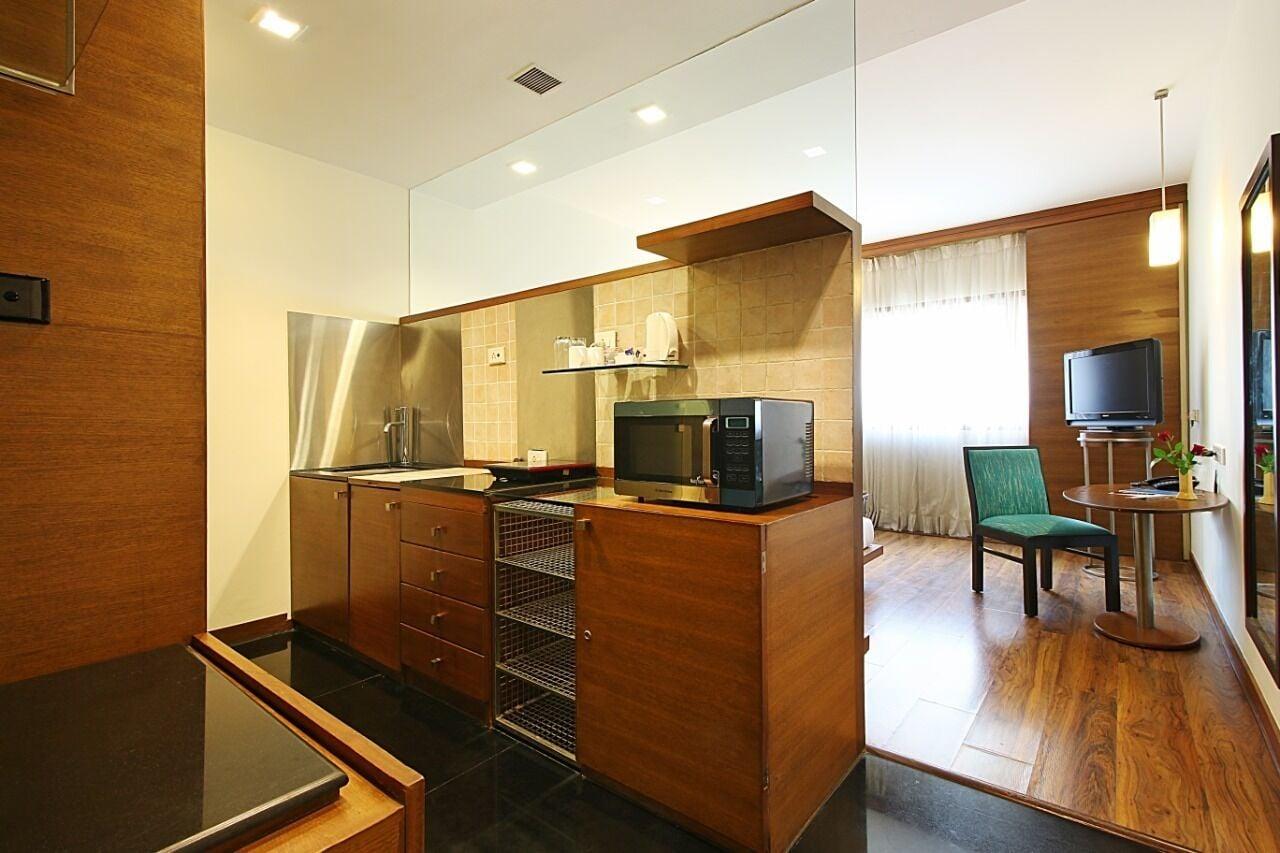 Hotel Studio Estique Pune Exterior photo