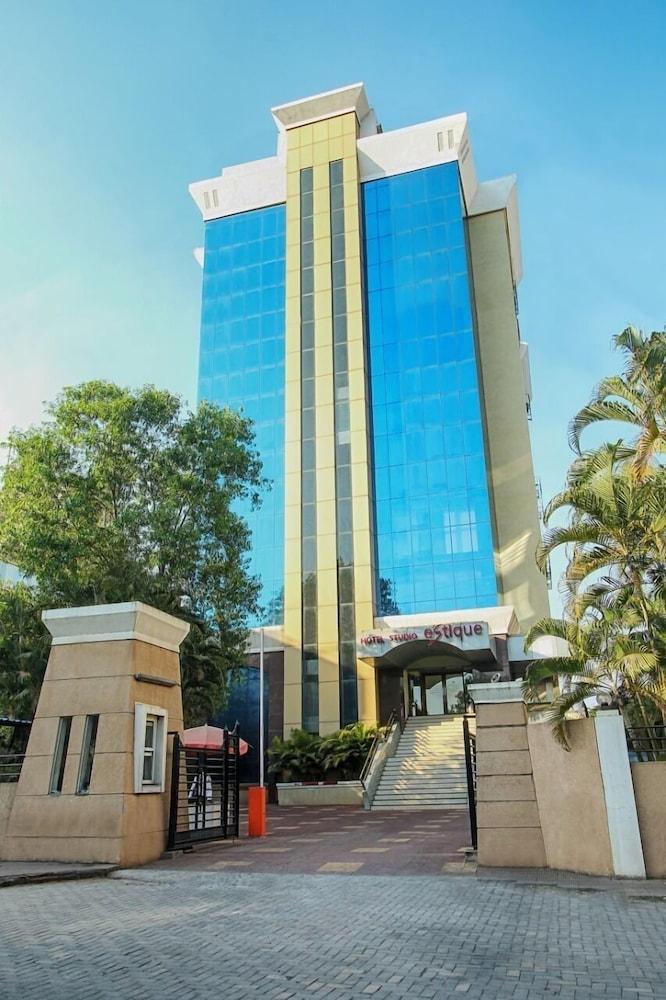 Hotel Studio Estique Pune Exterior photo