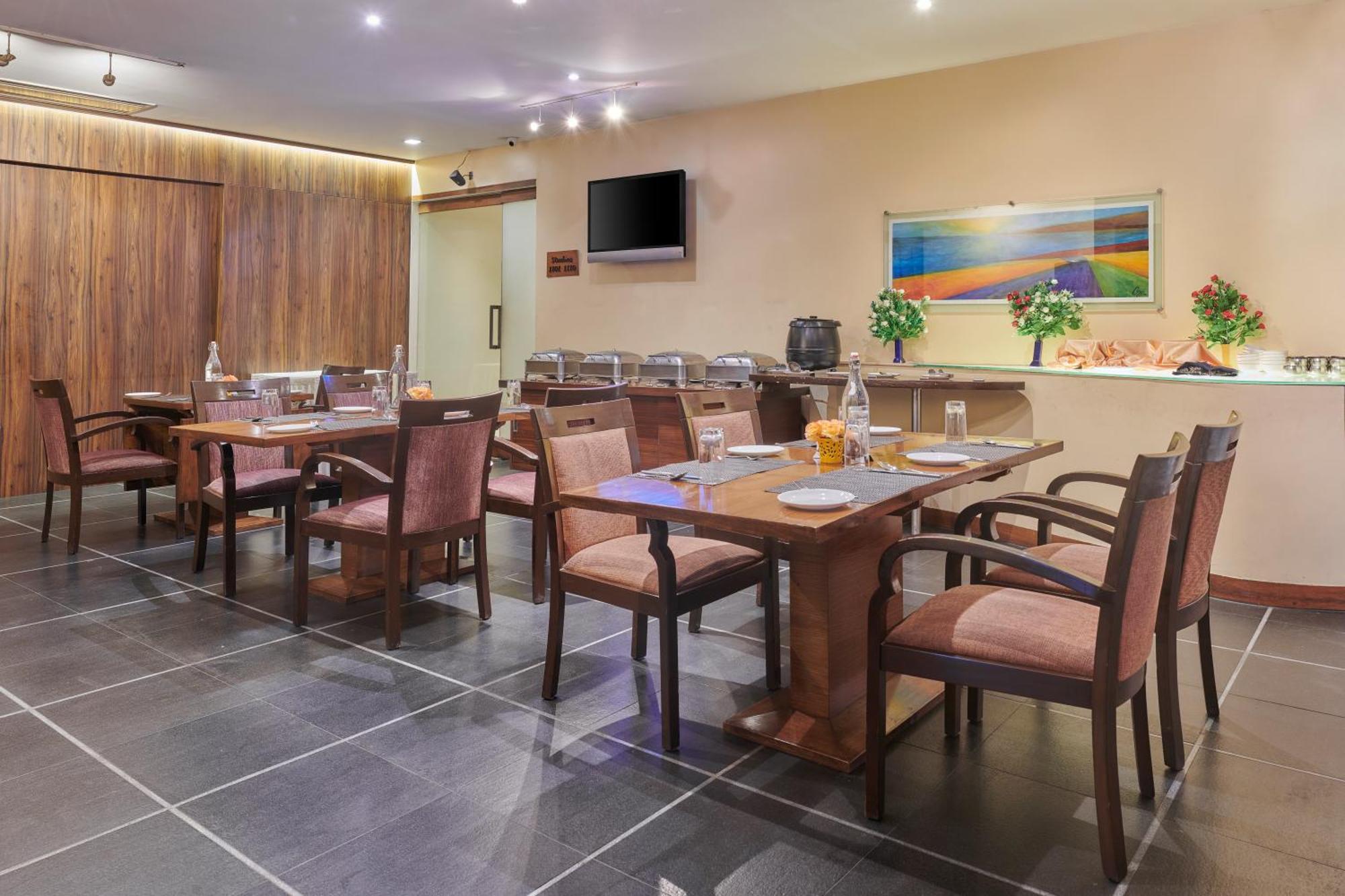Hotel Studio Estique Pune Exterior photo