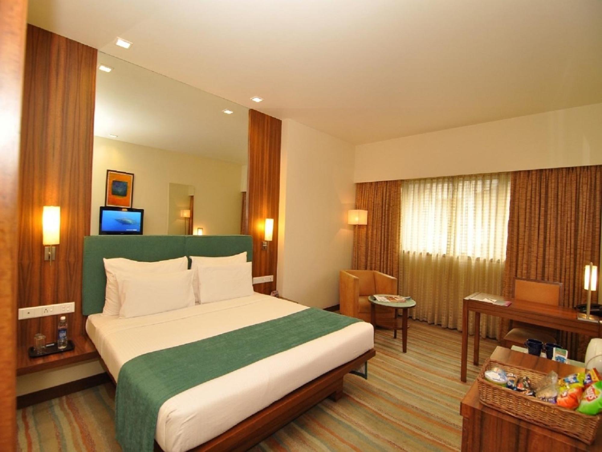 Hotel Studio Estique Pune Exterior photo