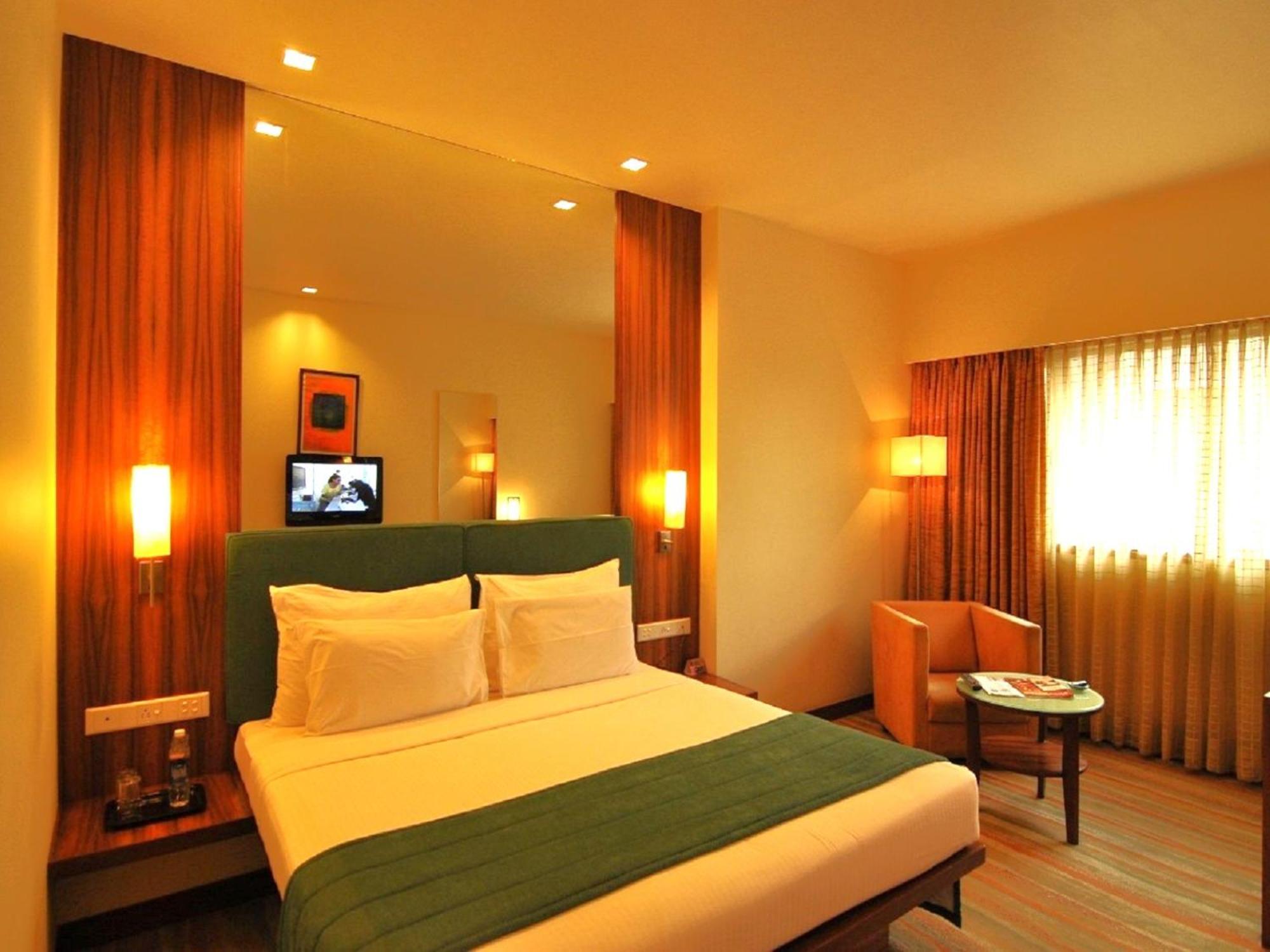 Hotel Studio Estique Pune Exterior photo