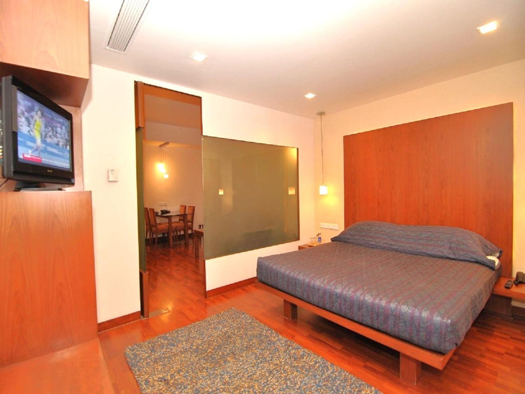 Hotel Studio Estique Pune Exterior photo